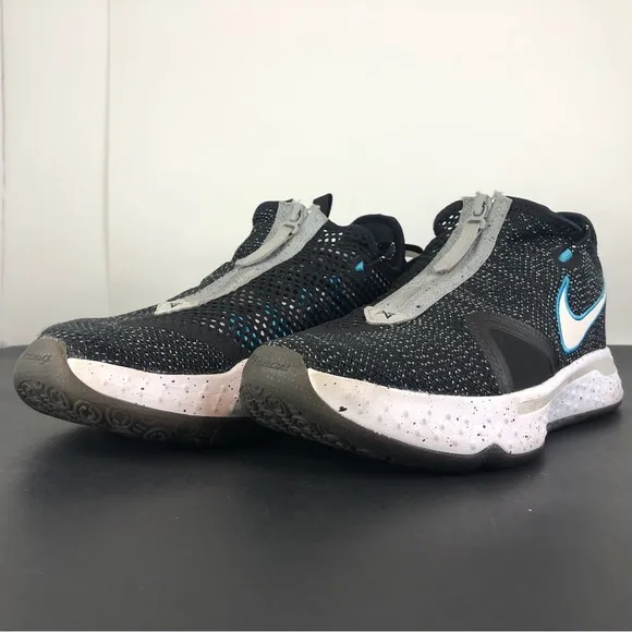 Nike Men’s PG 4 Black/White/Wolf Grey CD5079-004 Size 8 Basketball Shoes