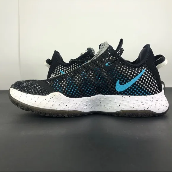 Nike Men’s PG 4 Black/White/Wolf Grey CD5079-004 Size 8 Basketball Shoes