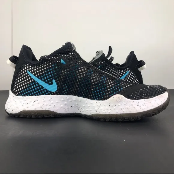 Nike Men’s PG 4 Black/White/Wolf Grey CD5079-004 Size 8 Basketball Shoes