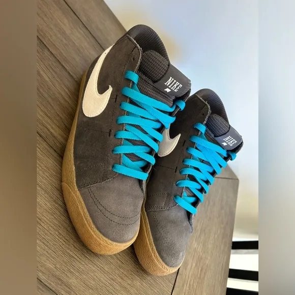 Nike Men’s shoes Blazer Mid LR size 9.5