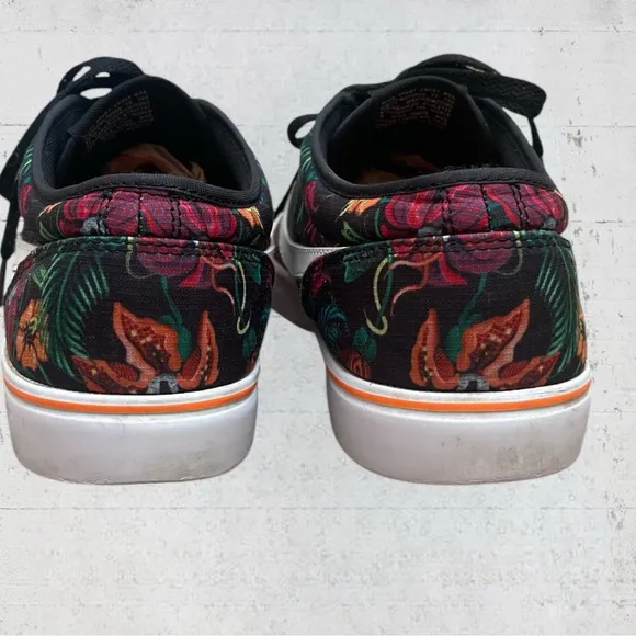 Nike Men’s Toki Print Hawaiian Floral Shoes Size 11.5 Style 631697-810