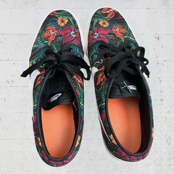 Nike Men’s Toki Print Hawaiian Floral Shoes Size 11.5 Style 631697-810