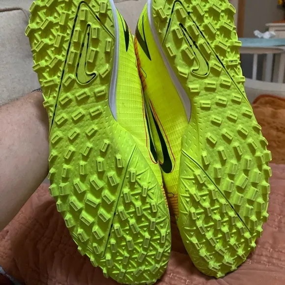 Nike mercurial zoom