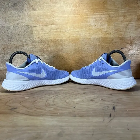Nike Revolution 5 Womens Size 6.5 (5Y) Running Shoes Sneakers Thistle Blue/White