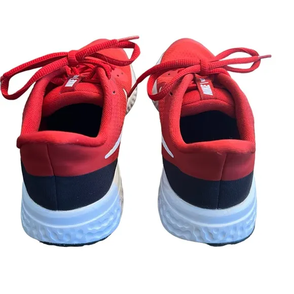 NIKE REVOLUTION SNEAKERS YOUTH BOYS KIDS GIRLS UNISEX SNEAKERS SHOES RED