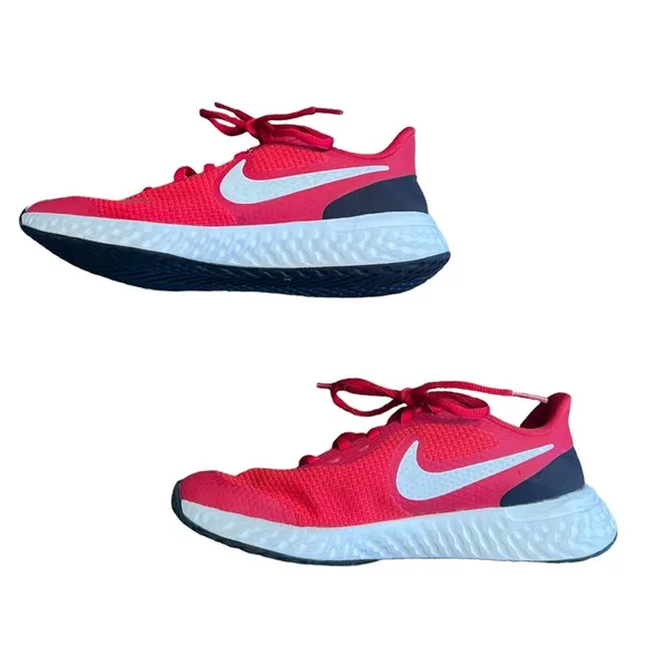 NIKE REVOLUTION SNEAKERS YOUTH BOYS KIDS GIRLS UNISEX SNEAKERS SHOES RED
