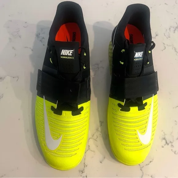Nike Romaleos 3 Men’s Weightlifting Workout Shoes 852933-007 Black-Yellow New