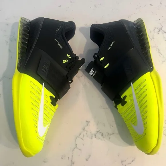 Nike Romaleos 3 Men’s Weightlifting Workout Shoes 852933-007 Black-Yellow New