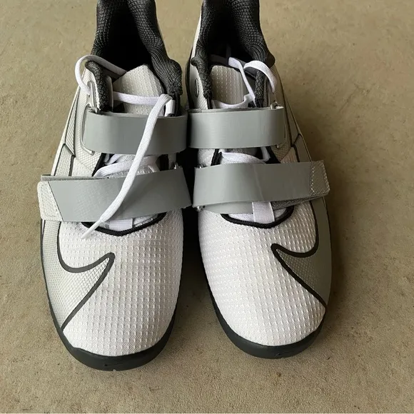 Nike Romaleos 4 SE Anthracite Grey Wolf Weightlifting Shoes Men’s