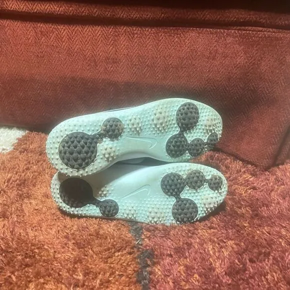 nike roshe golf shoes, black and white men’s size 7.5