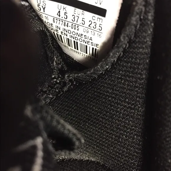 Nike Roshe Run Print GS Black Heart Design Shoes