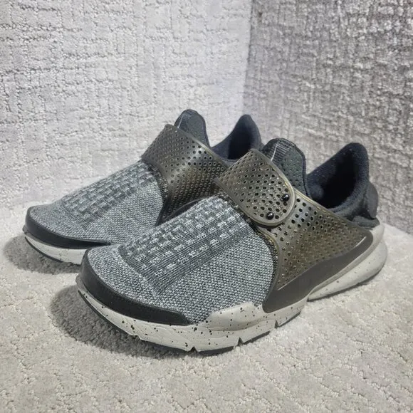 Nike Sock Dart SE Premium Men’s Size 8 US Black Grey Sneaker Shoes 859553-001