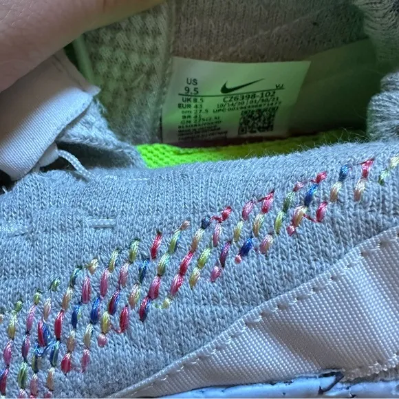 Nike Space Hippie 04 Grey Rainbow