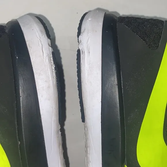 Nike Train Speed 4 Bolt Running Shoes Neón Yellow 843937-700 Low Top Size 12 US