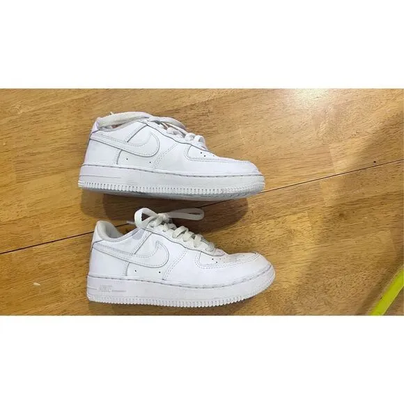 Nike Unisex Kids Lace Up Low Top Air Force 1 PS Sneaker Shoes White Size 12