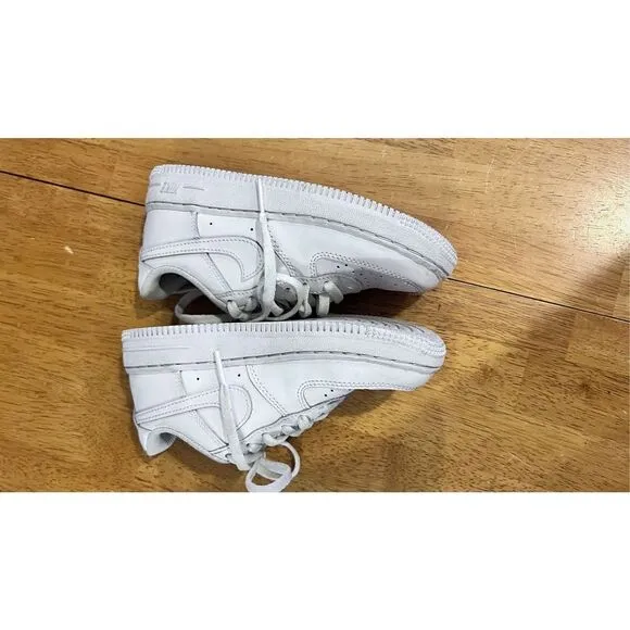 Nike Unisex Kids Lace Up Low Top Air Force 1 PS Sneaker Shoes White Size 12
