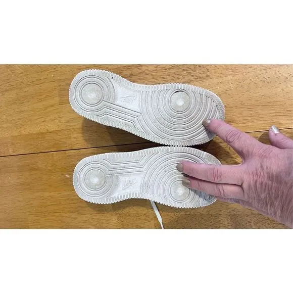 Nike Unisex Kids Lace Up Low Top Air Force 1 PS Sneaker Shoes White Size 12