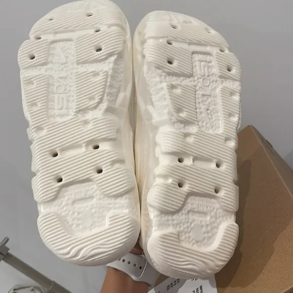 Nike unisex men size 9 women 10.5 ISPA improvise scavenge protect adapt shoes