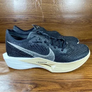 Nike Vaporfly women’s shoe Size 9