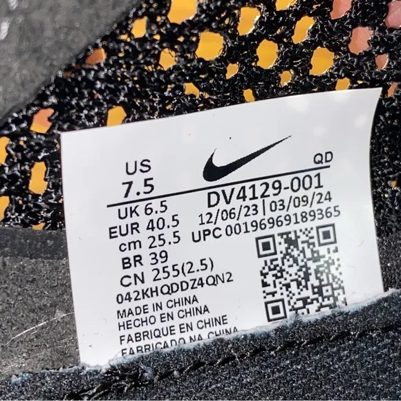 Nike Vaporfly women’s shoe Size 9