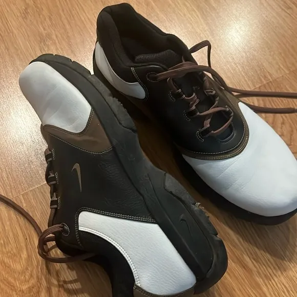 Nike Vintage‎ Y2K golf shoes men’s size 14