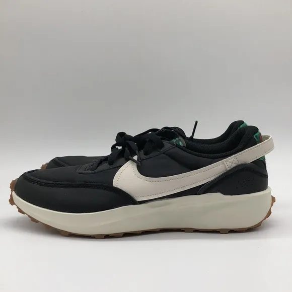 Nike Waffle Debut PRM Black University Red Pale Ivory Men’s Sz 9 DV0813-001