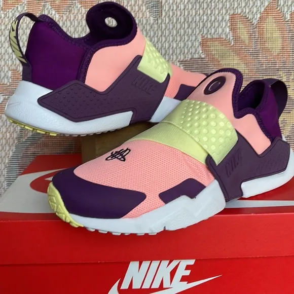 NIKE WMNS HUARACHE EXTREME PINK TINT / CITRON TINTSneakers AV8239 600