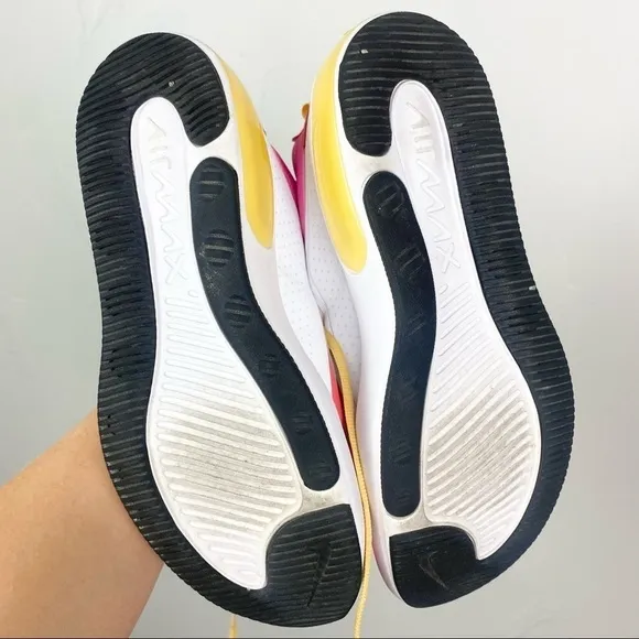 Nike | Women’s Air Max Dia, White/Laser Fuchsia-Ember Glow Athletic Shoes Size 9