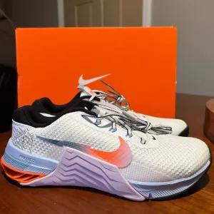 Nike Women’s Metcon 7 Premium DM0335-155 brand new $140