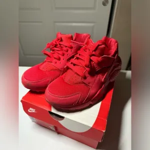 Nike Women’s Red Huarache Run Shoes