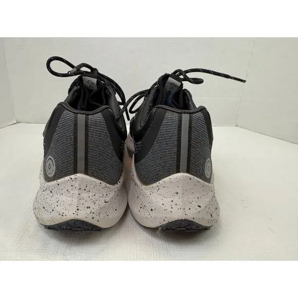 Nike Women’s Running Shoes Zoom Winflo 8 Shield Size 8