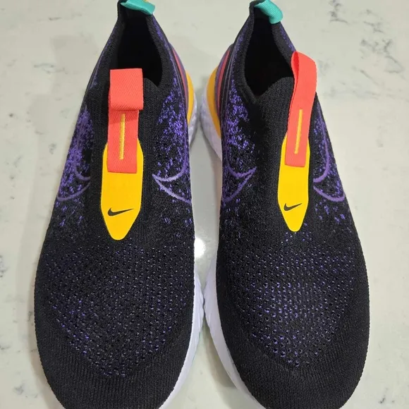 Nike Women’s SZ.7.5 Epic Phantom React Flyknit &quot;Black Multi&quot; Running Shoes New