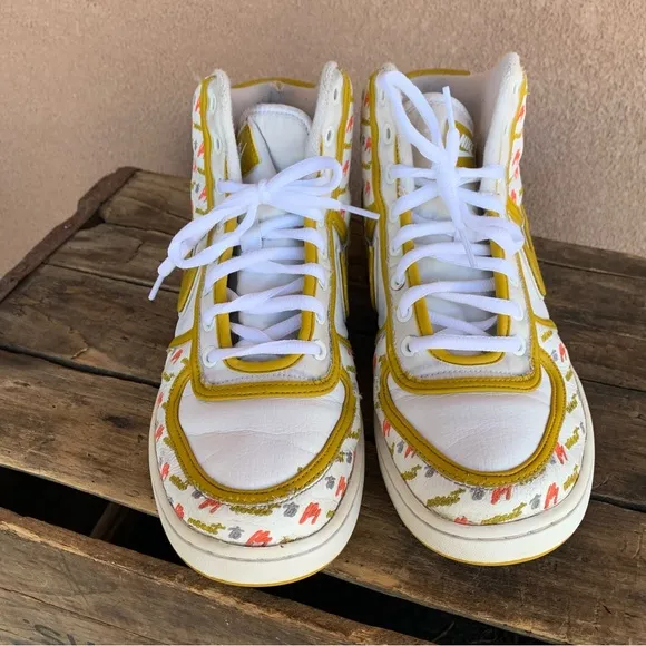 Nike Women’s Vandal Hi LX Shoes