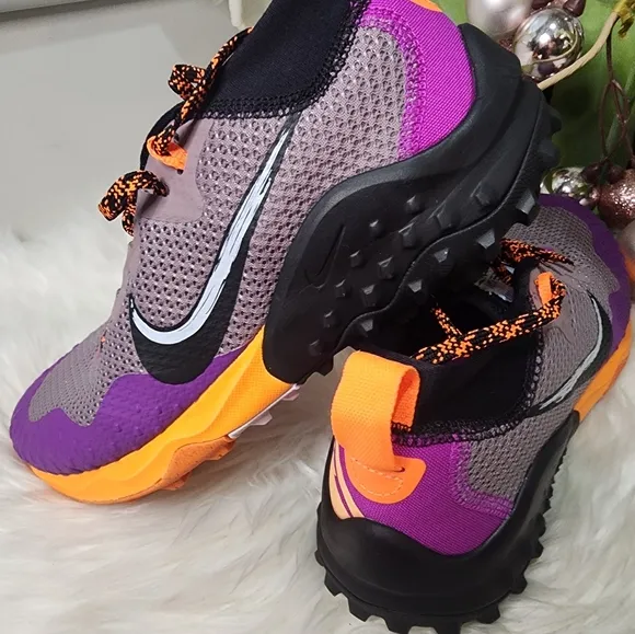 Nike Women's Wildhorse 7 Trail Running Shoes brand new