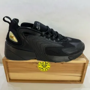 Nike Zoom 2K Trainers Triple Black Shoes AO0269-002 Men’s Size 10.5