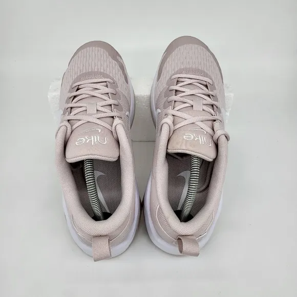 Nike Zoom Bella 6 Women's Workout Shoes Size 11