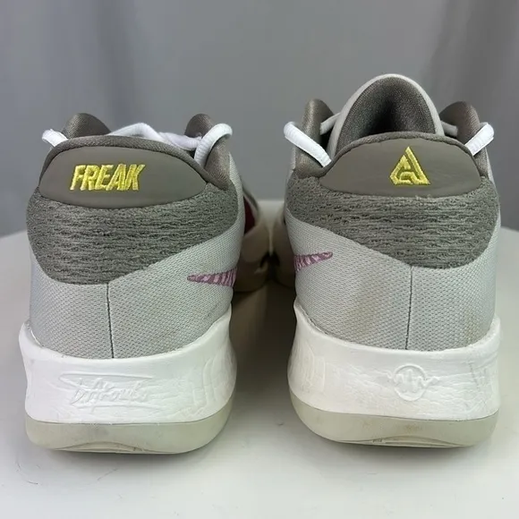 Nike Zoom Freak 4 Basketball Shoes