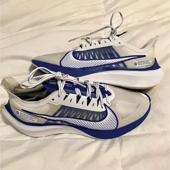 Nike Zoom Gravity Racer Blue Men’s Tennis Shoes Size 10.5 Excellent condition