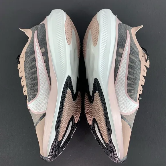 Nike Zoom Gravity Women’s Running Shoes