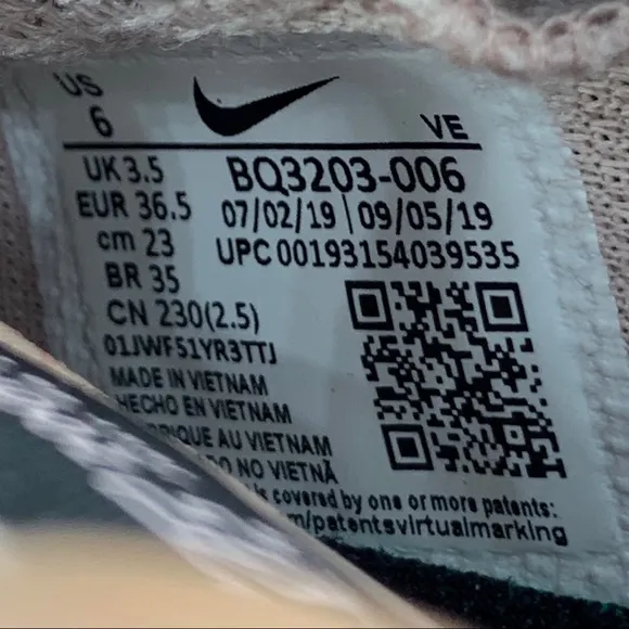 Nike Zoom Gravity Women’s Running Shoes