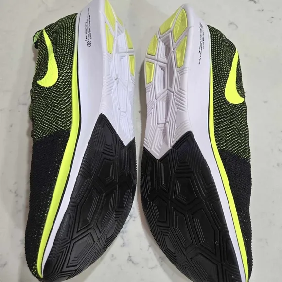 Nike Zoom Men’s SZ.12 Fly Flyknit &quot;Volt&quot; BV6103-002 Running Shoes New