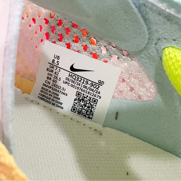 NIKE Zoomx Vaporfly Next% 3 Sneaker Unisex Running Shoes