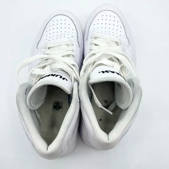 Nike Access White men’s basketball shoes - size 8