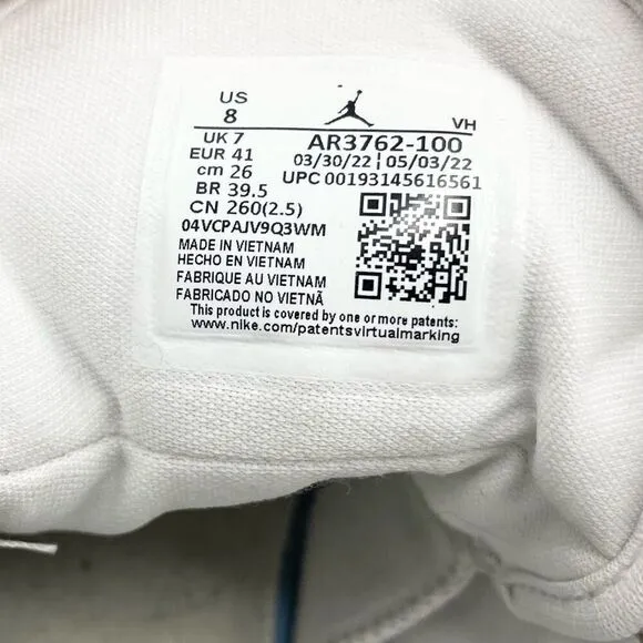 Nike Access White men’s basketball shoes - size 8
