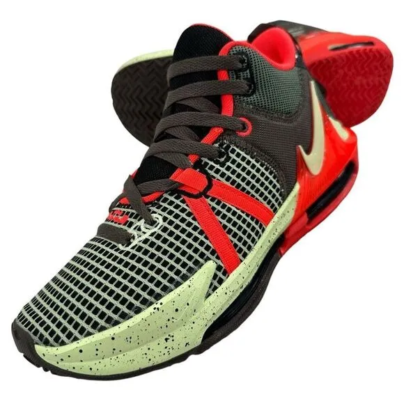 Nike LeBron Witness 7 Basketball Shoes Alligator Volt Crimson Men’s Size 7.5