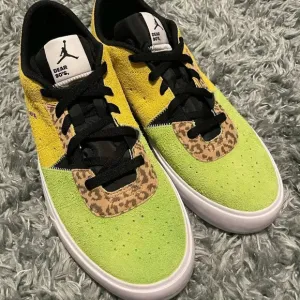 Nike Men’s Jordan Series .03 &quot;DEAR 90'S” Shoes