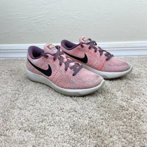Nike Women’s Lunareptic Flyknit Multi-Color Running Shoes - Plum Fog