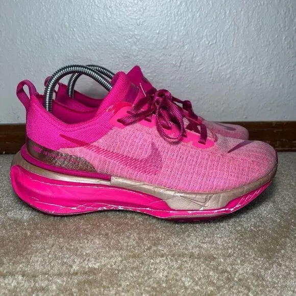 Nike Zoomx Invincible Run FK 3 Women’s Size Fierce Pink/Fireberry size 8.5