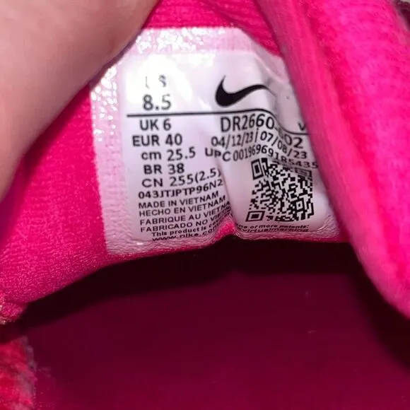 Nike Zoomx Invincible Run FK 3 Women’s Size Fierce Pink/Fireberry size 8.5