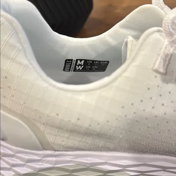 NOBULL Allday Ripstop (Unisex; W9.5, M8)